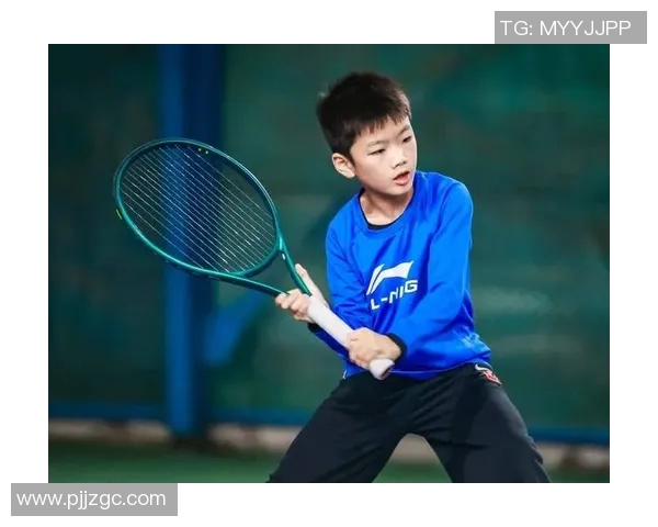 重庆网球队逆袭之路：从低谷到巅峰的奋斗与荣耀